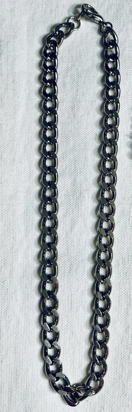 Lot of 2 Men’s High-End Necklaces Jewelry Retired HTF Arrowhead Uno De 50 Spain