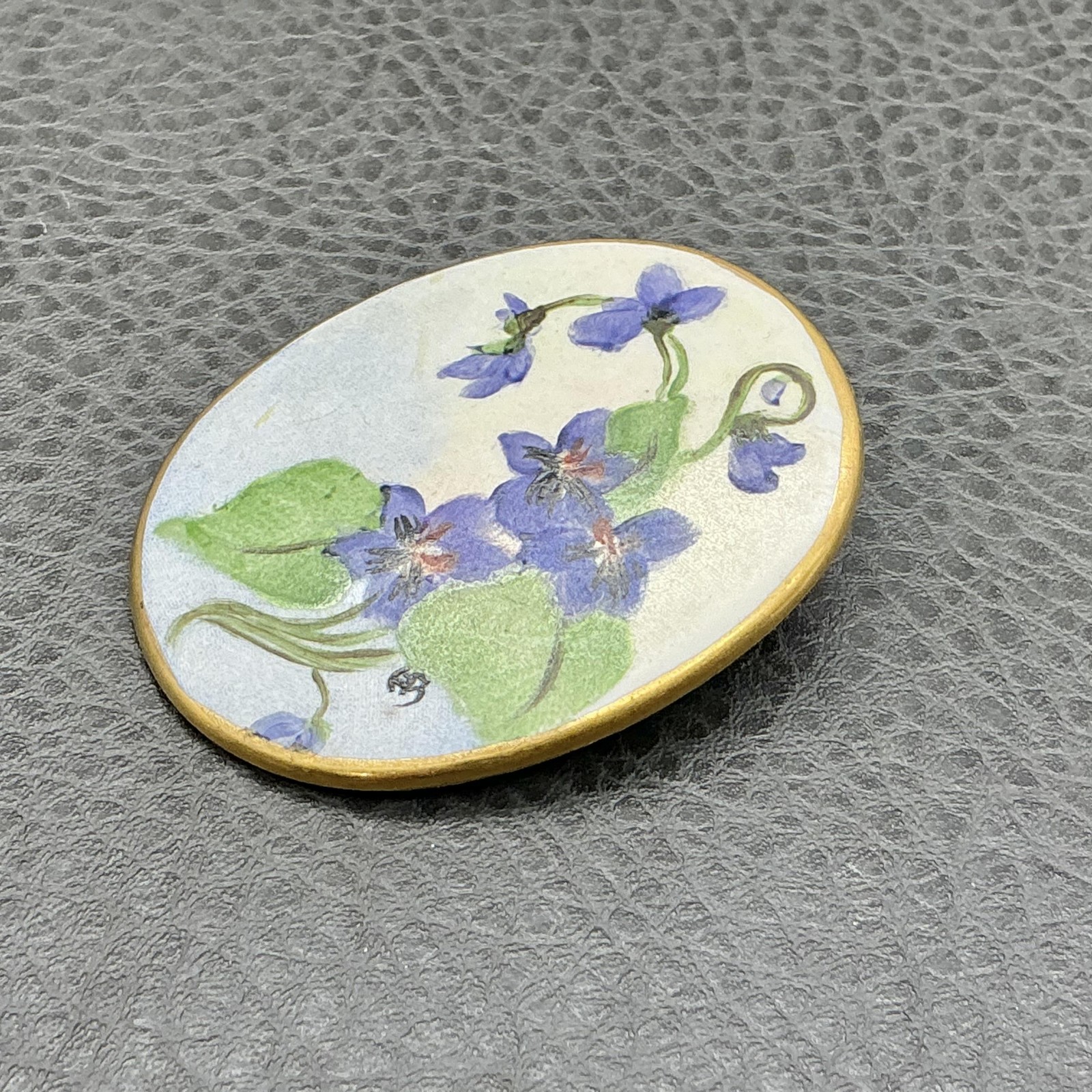 Porcelain Violet Flower Brooch Pin Hand Painted Oval Brass Tone Floral Jewelry