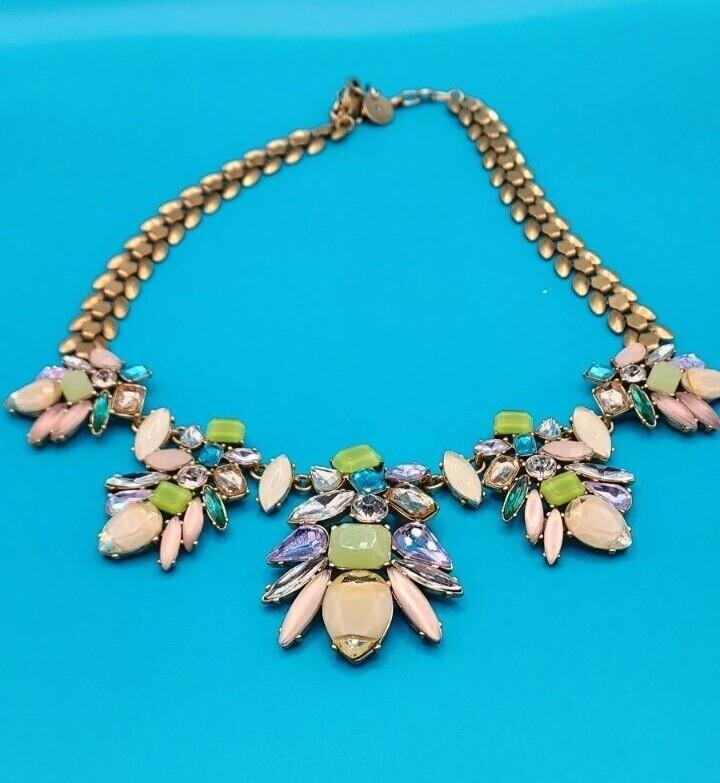 Stella & Dot Bib Collar Necklace Multi Color Crystal Rhinestone goldtone 18″ Vtg