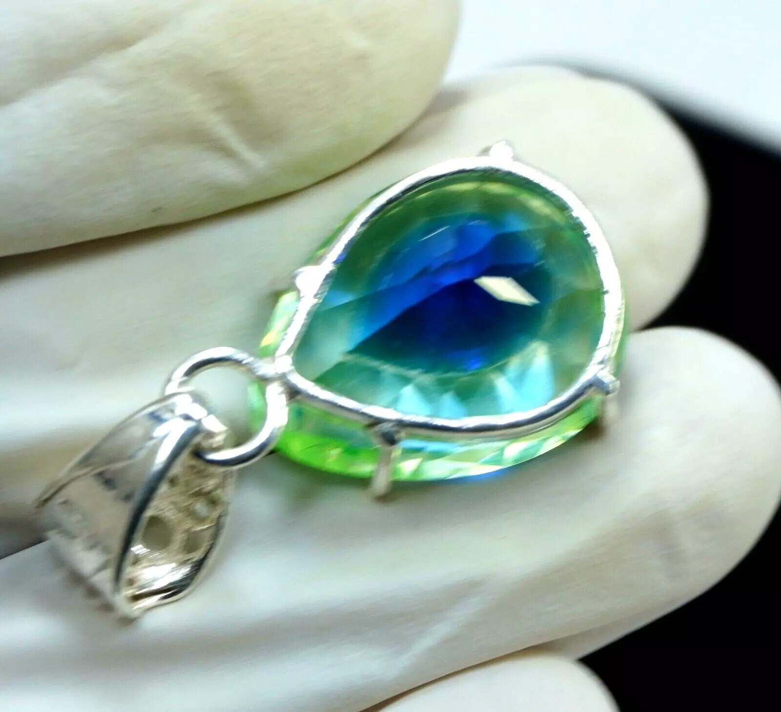 Natural Bi-Color Pitambari Sapphire Pear 35.30 Ct 925 Silver Pendant Unheated