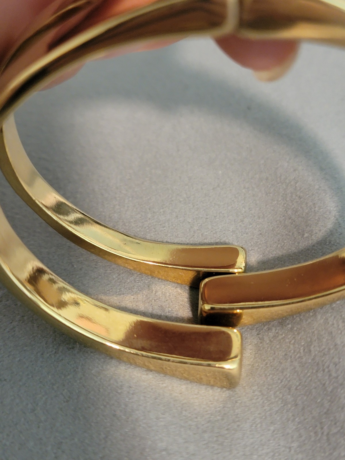 UNO de 50 ‘SER ORIGINAL’ 18k Gold Plated Rigid Hinged Bracelet $270