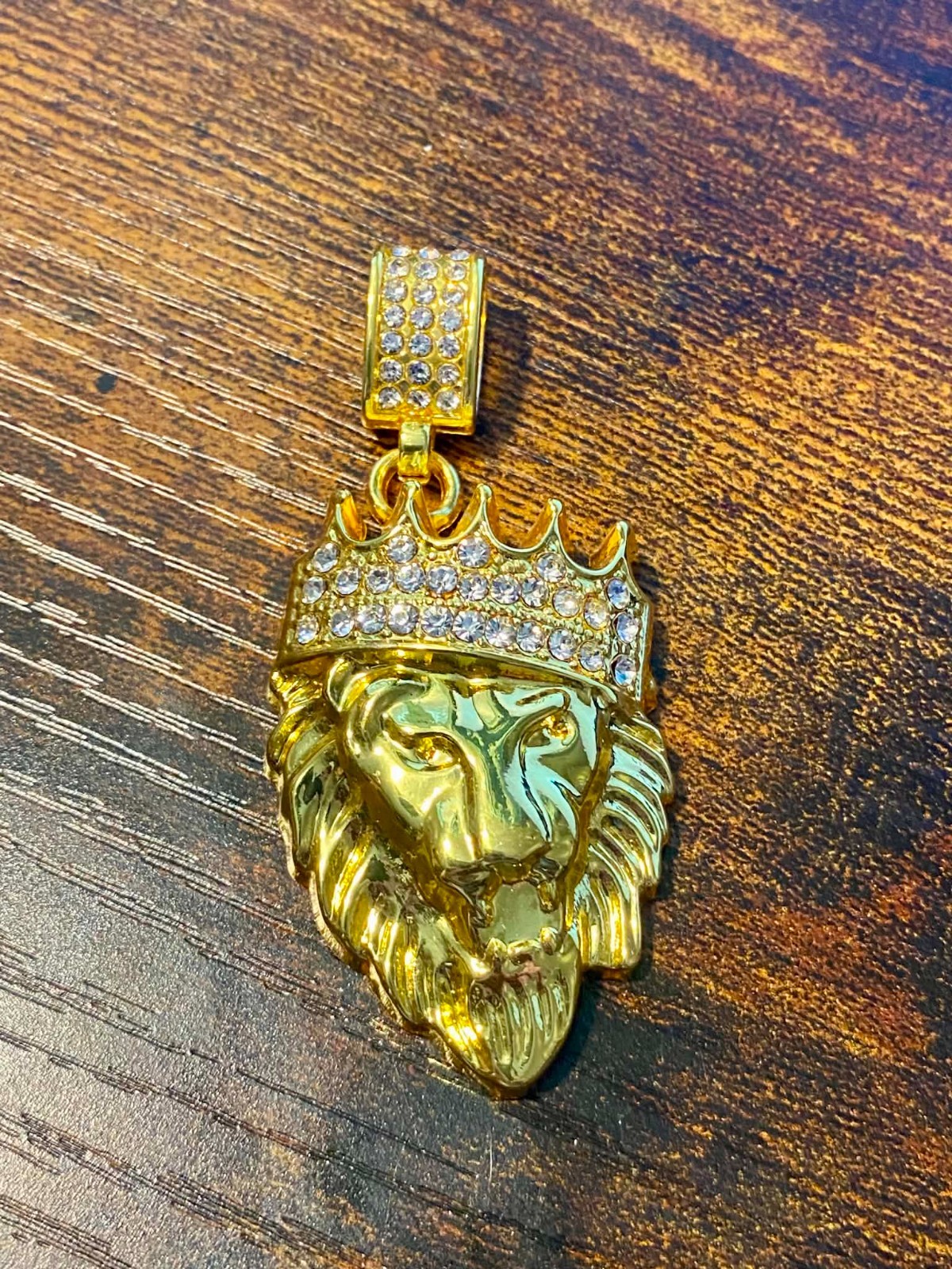 Iced 14K Gold Plated Lion Head Crown Pendant Leo Zodiac Hip Hop Jewelry Unisex