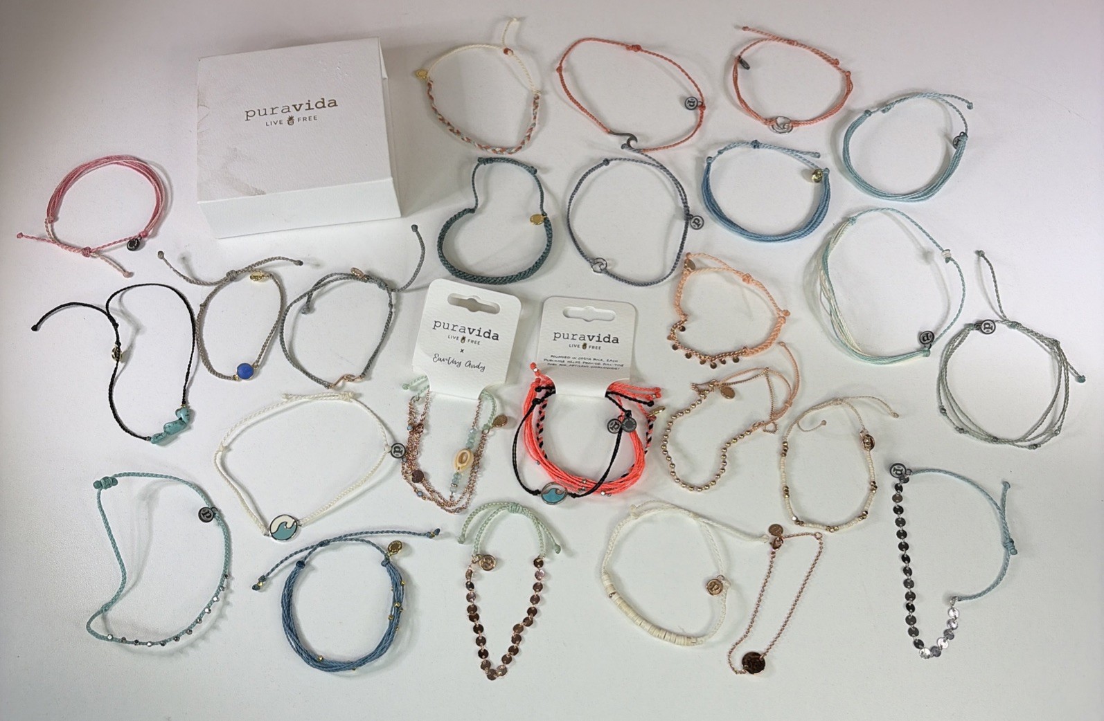 Lot of 25 PURA VIDA Live Free Stackable BRACELETS Beachy Waves Boho Summer Surf