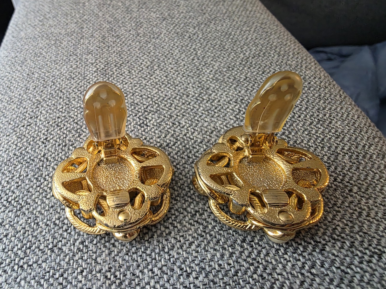 Vintage Gold Tone Clip-On Statement Earrings Imitation Pearl Rhinestone Round