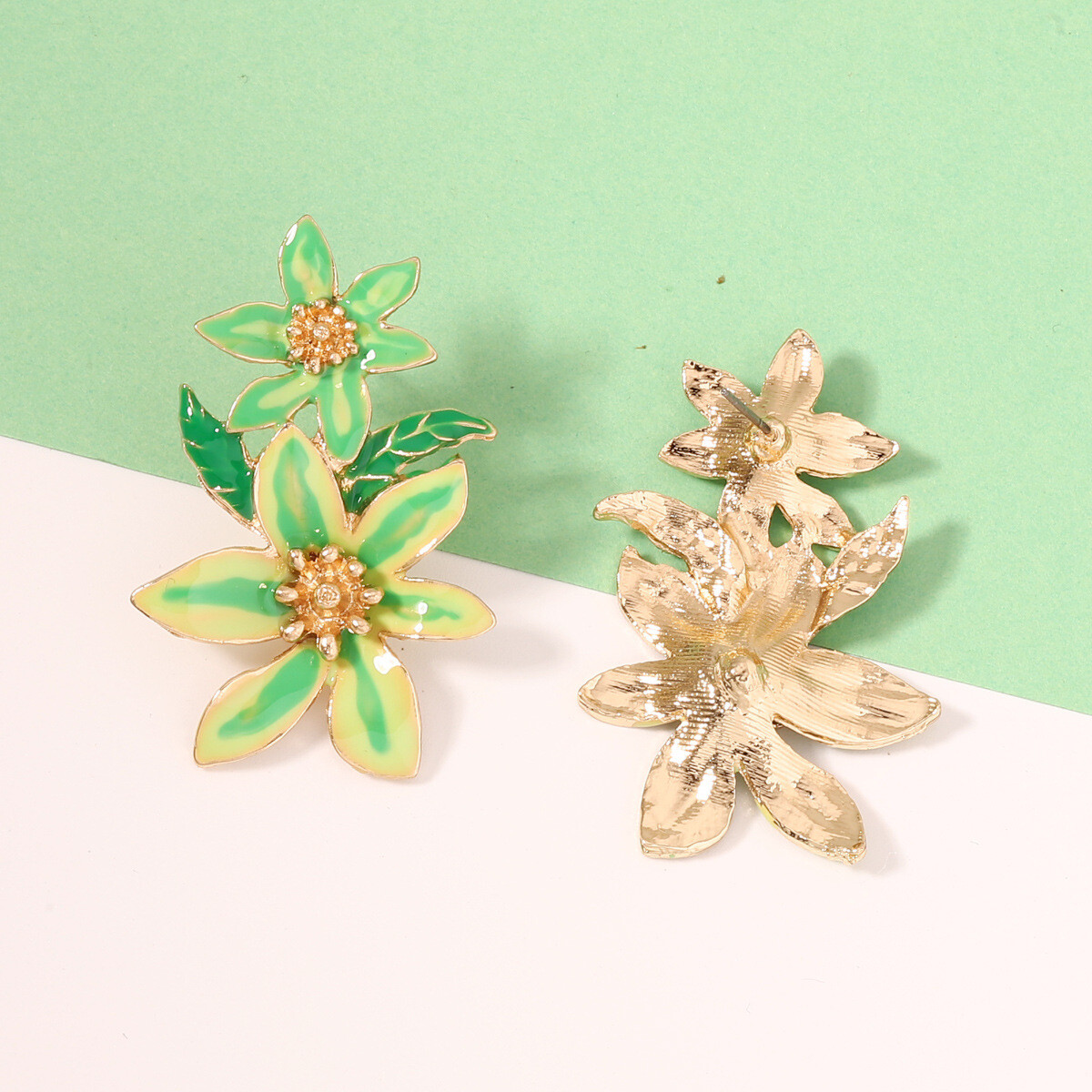 Trendy Enamel Flower Earrings Zinc Alloy Fashion Jewelry for Women 2 Pairs