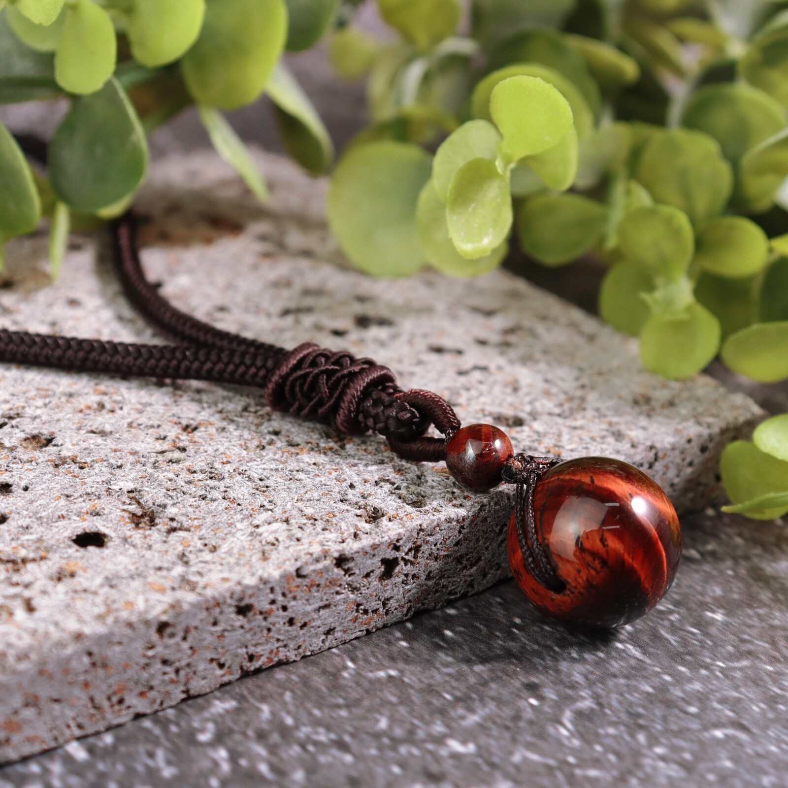 Natural Red Tiger’s Eye Stone 16mm Bead Pendant Necklace Healing Crystal Amulet