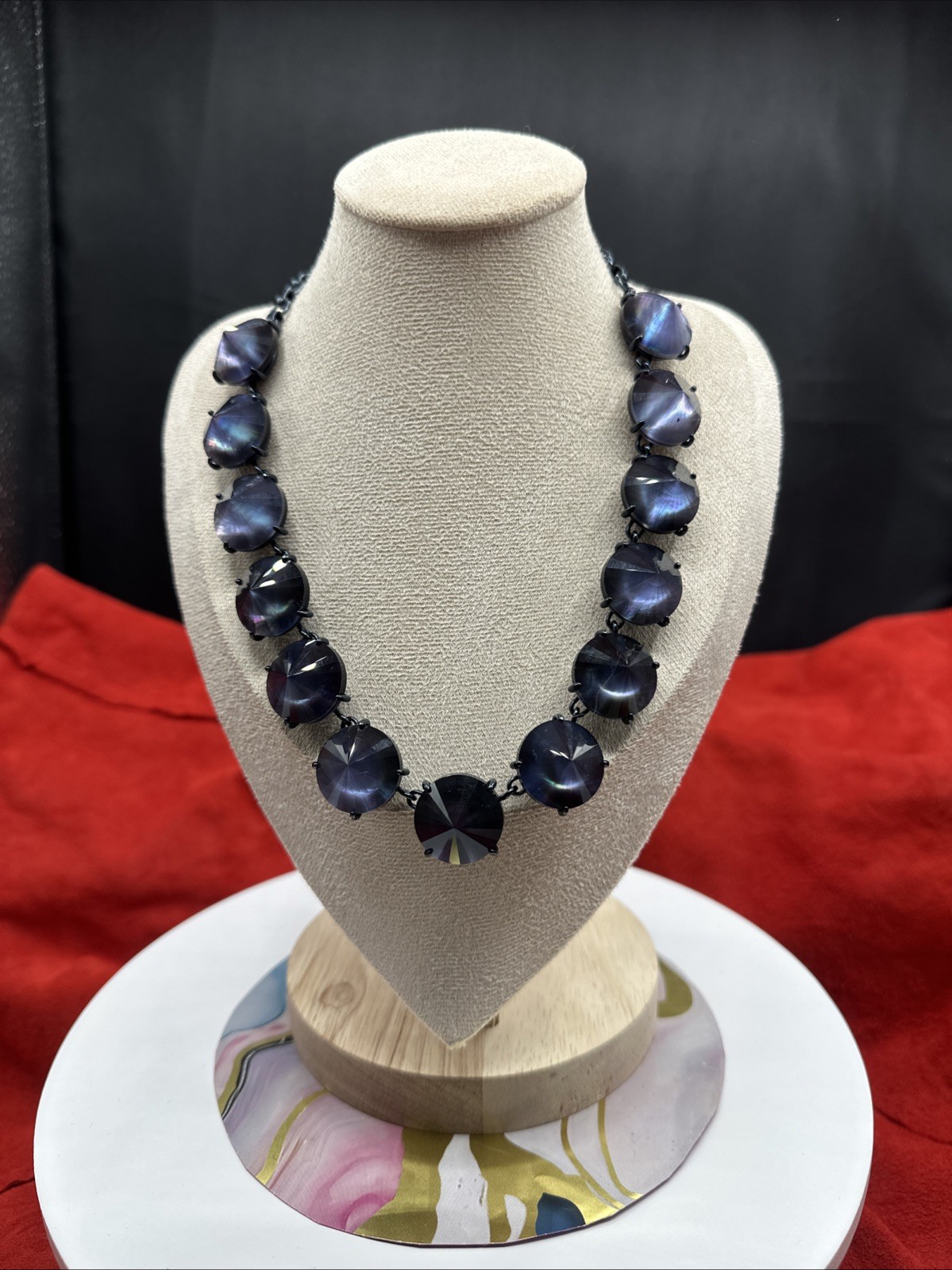 Kendra Scott deep purple cones and gunmetal statement necklace. See pics.
