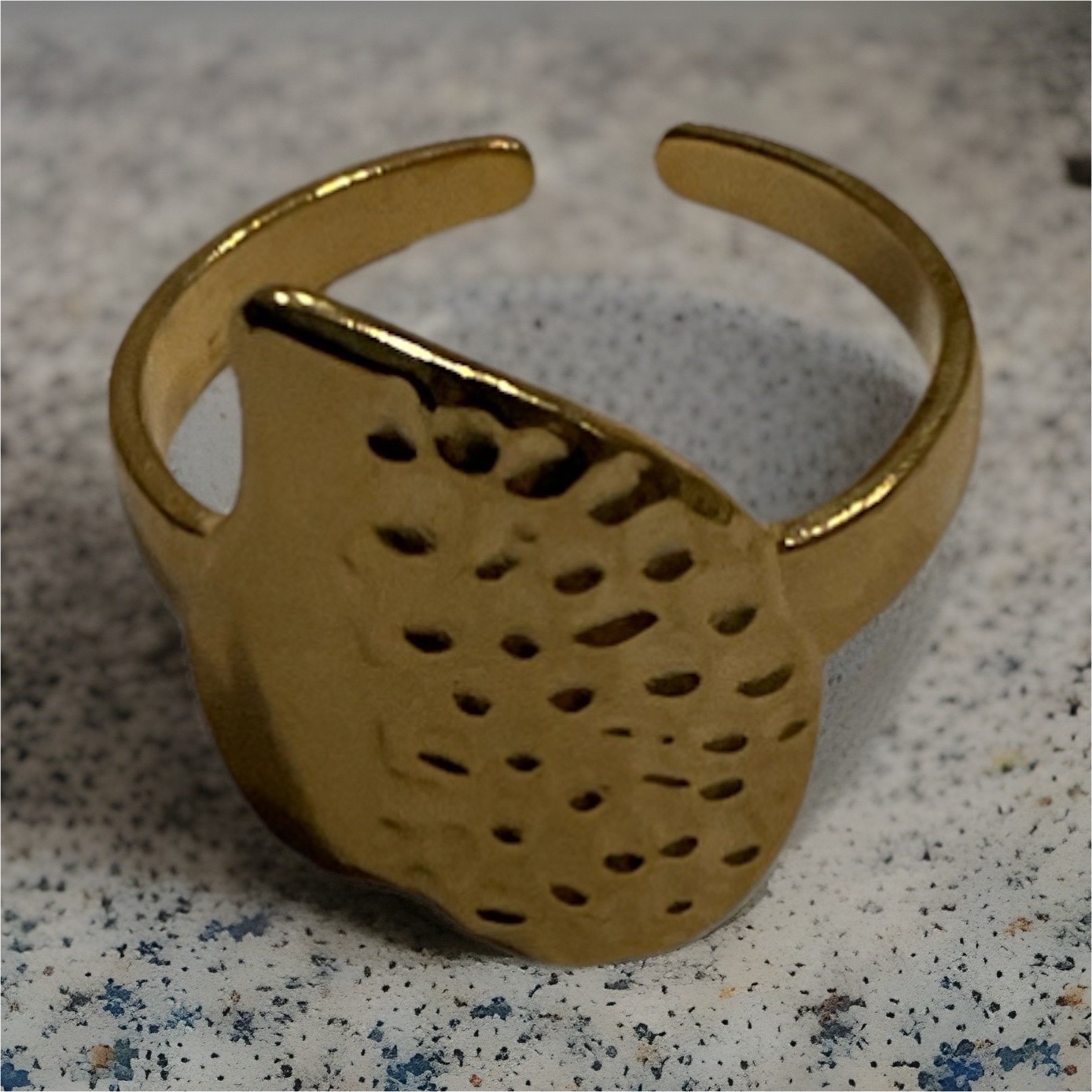 Gold Tone Adjustable Wrap Band Statement Ring Textured Face No Stone Size 8
