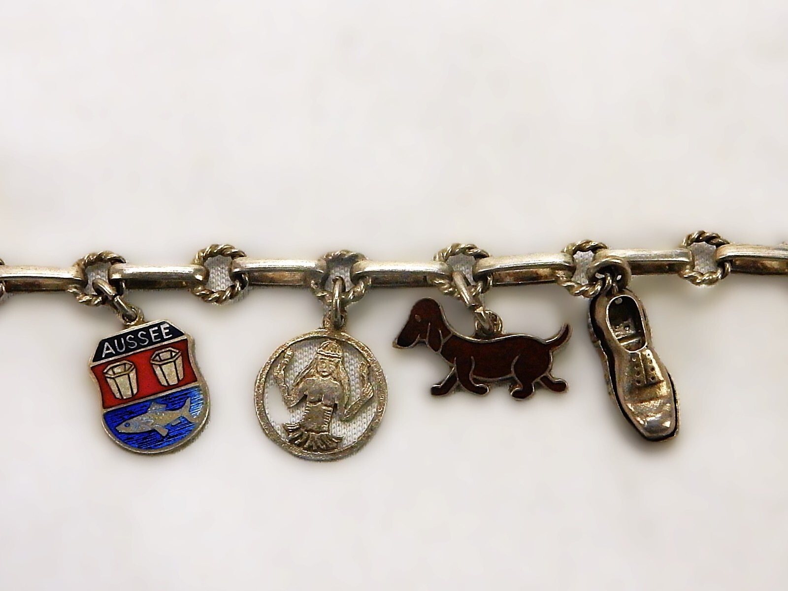 Vintage 7″ Silver Tone Charm Bracelet, 800 Silver, Fine Jewelry JWL-610