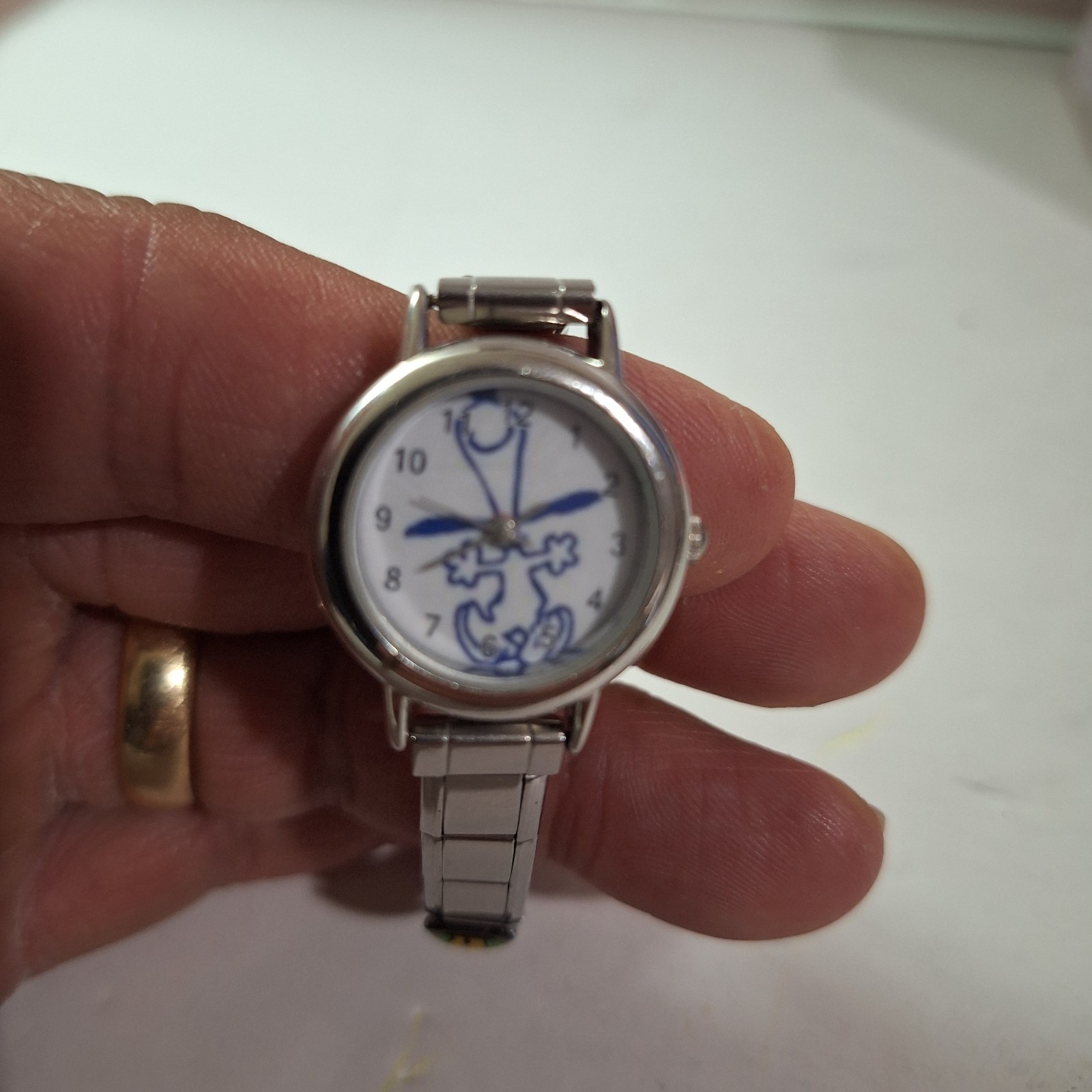 Vintage Snoopy Enamil Charms Casa D’Oro Watch Uberry Stainless Works New Battery