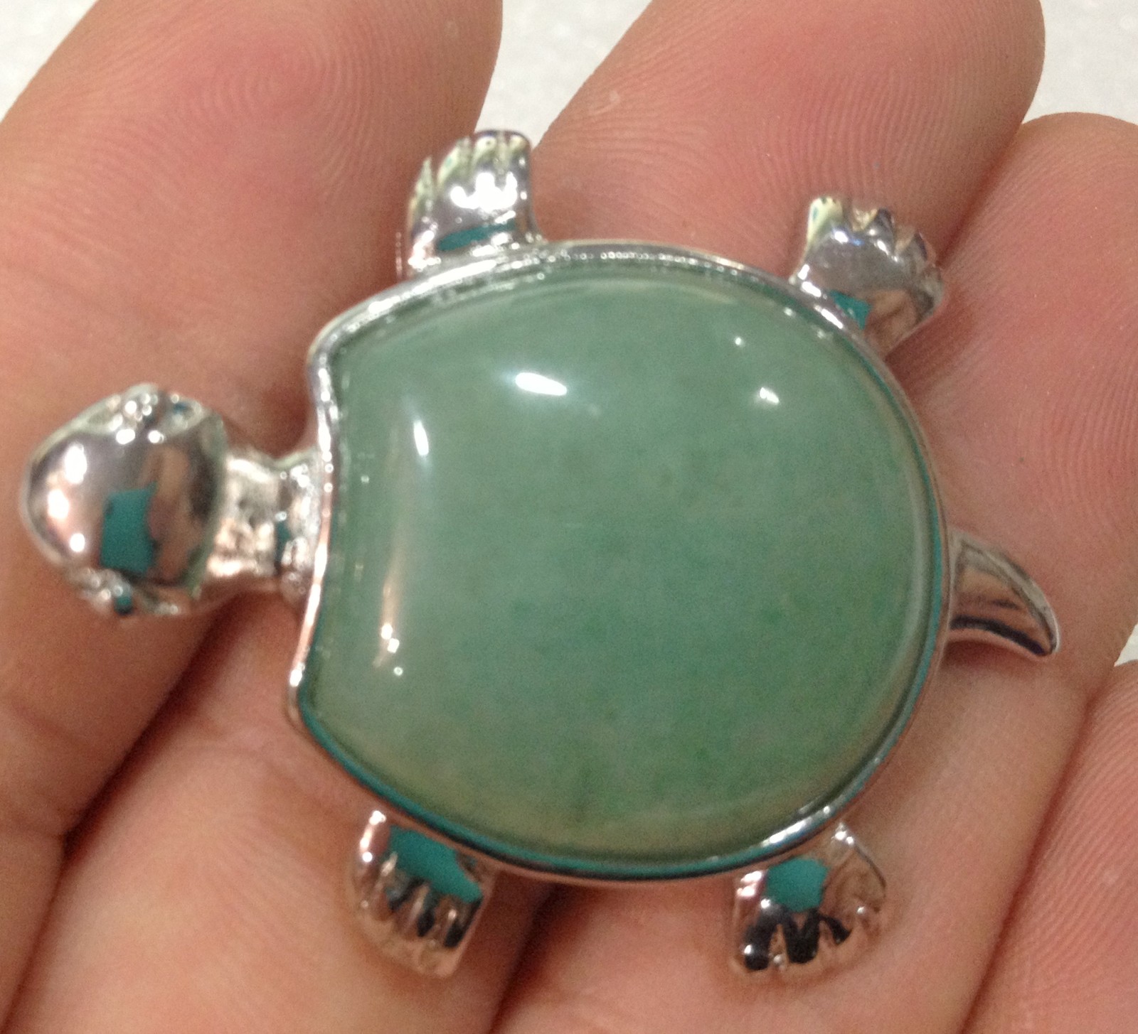 Natural Green Jade Bead Turtle Gemstone Pendant 18KGP