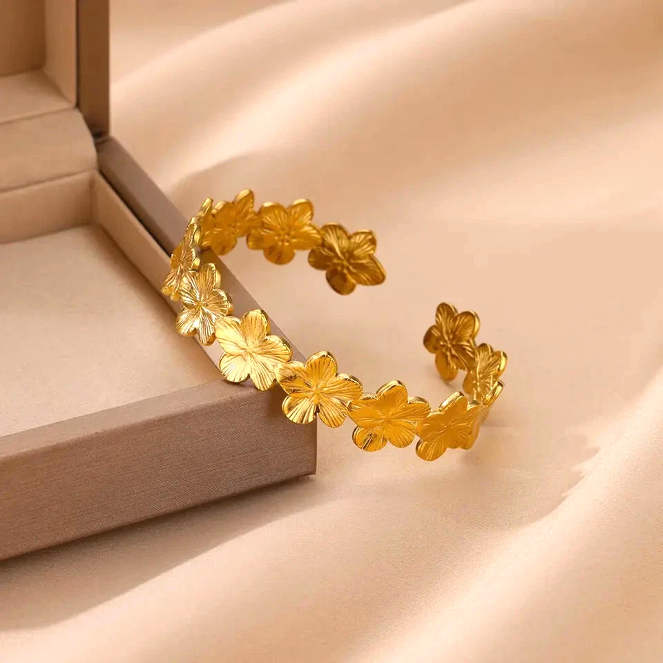 Gold Tone Floral Cuff Bracelet Open Adjustable Bangle Wrist Jewelry