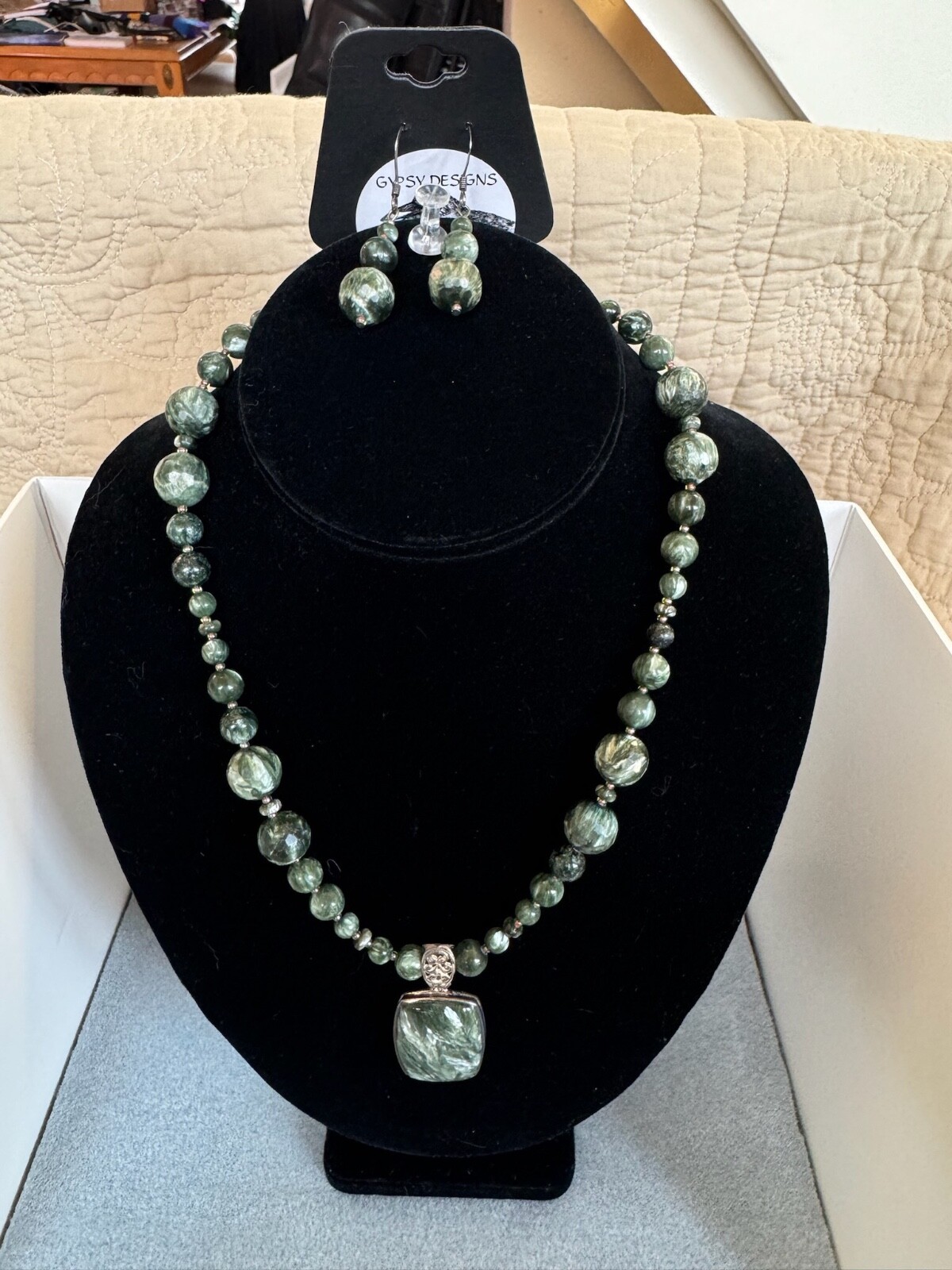 Unique Seraphinite necklace and earring set, made with love.
