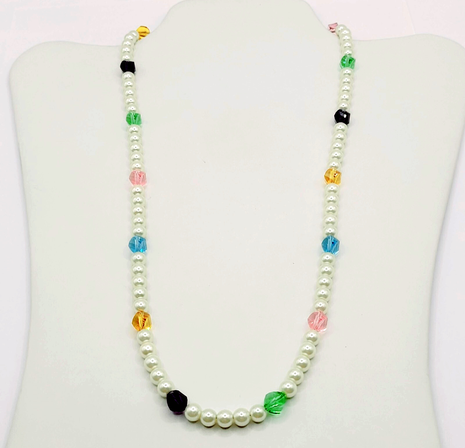 Glass Pearl with Individual Multicolored Crystal Beads Beaded Necklace 22 Inch