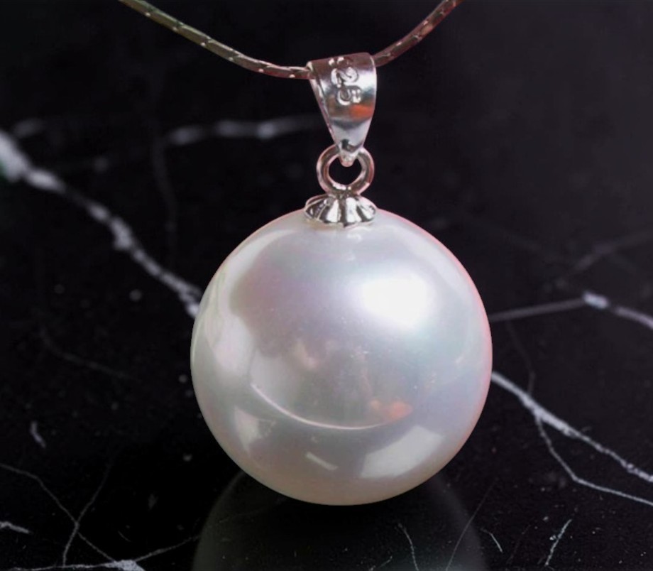 18mm White Color Round Shape Sea Shell Pearl Bead Pendant 925 Sterling Silver