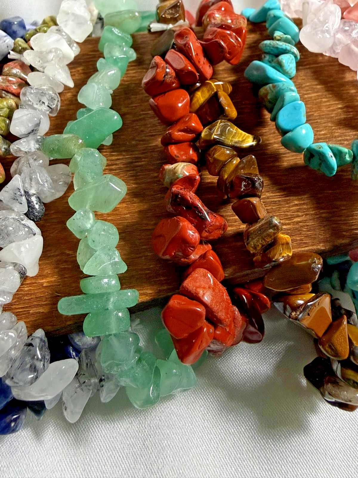 Mixed Lot 10 Pcs Gemstone Chip Bracelets 7.5″ Elastic Natural Stone Set NWOT