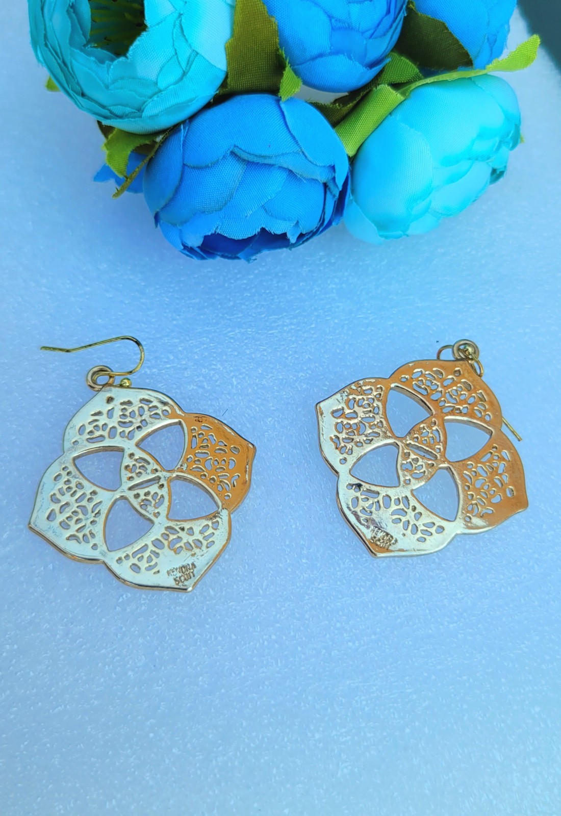 Vintage Kendra Scott Logo Dawn Drop Gold Earrings