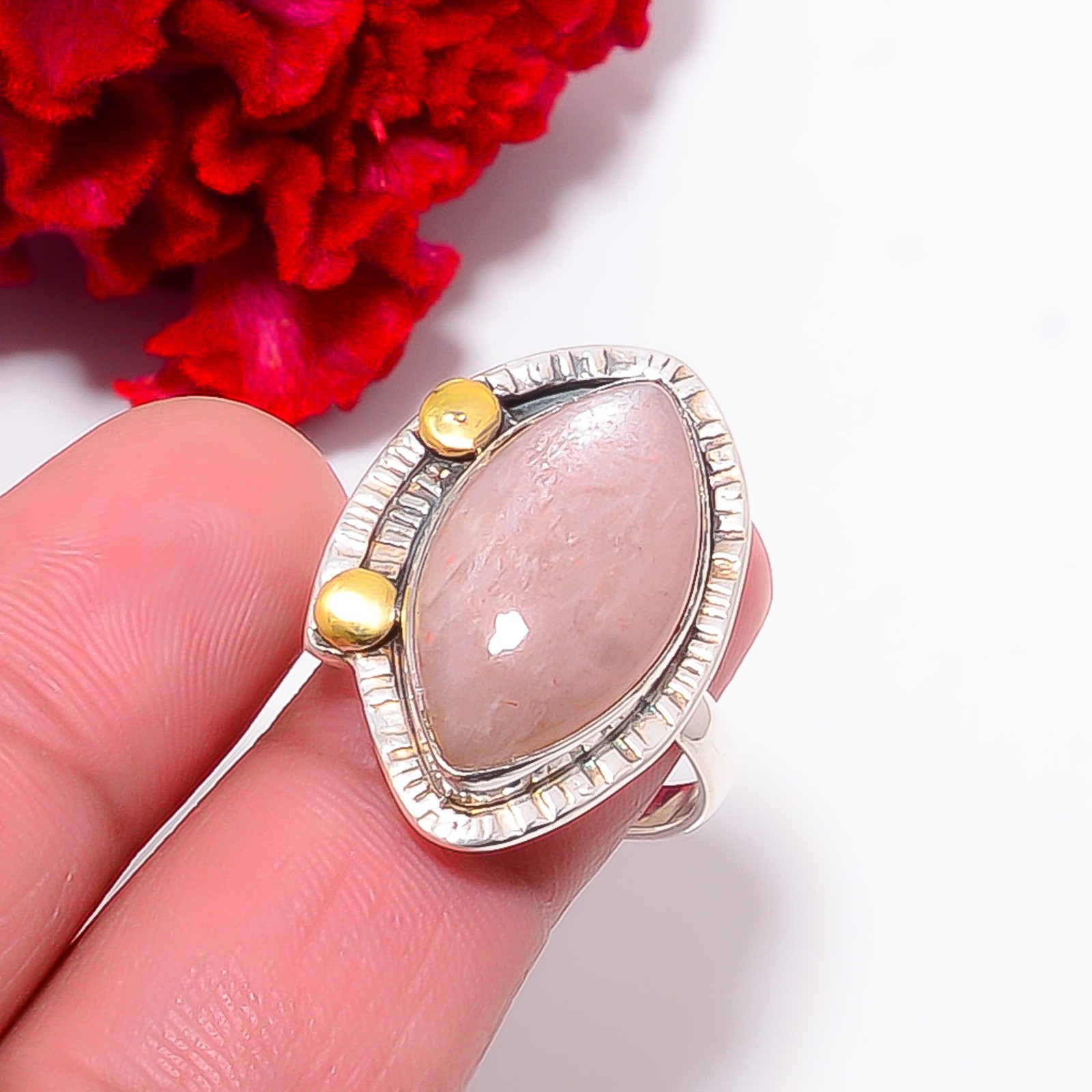 Peach Moonstone – Sri Lanka Two Tone 925 Sterling Silver Ring S.8.5 R98242