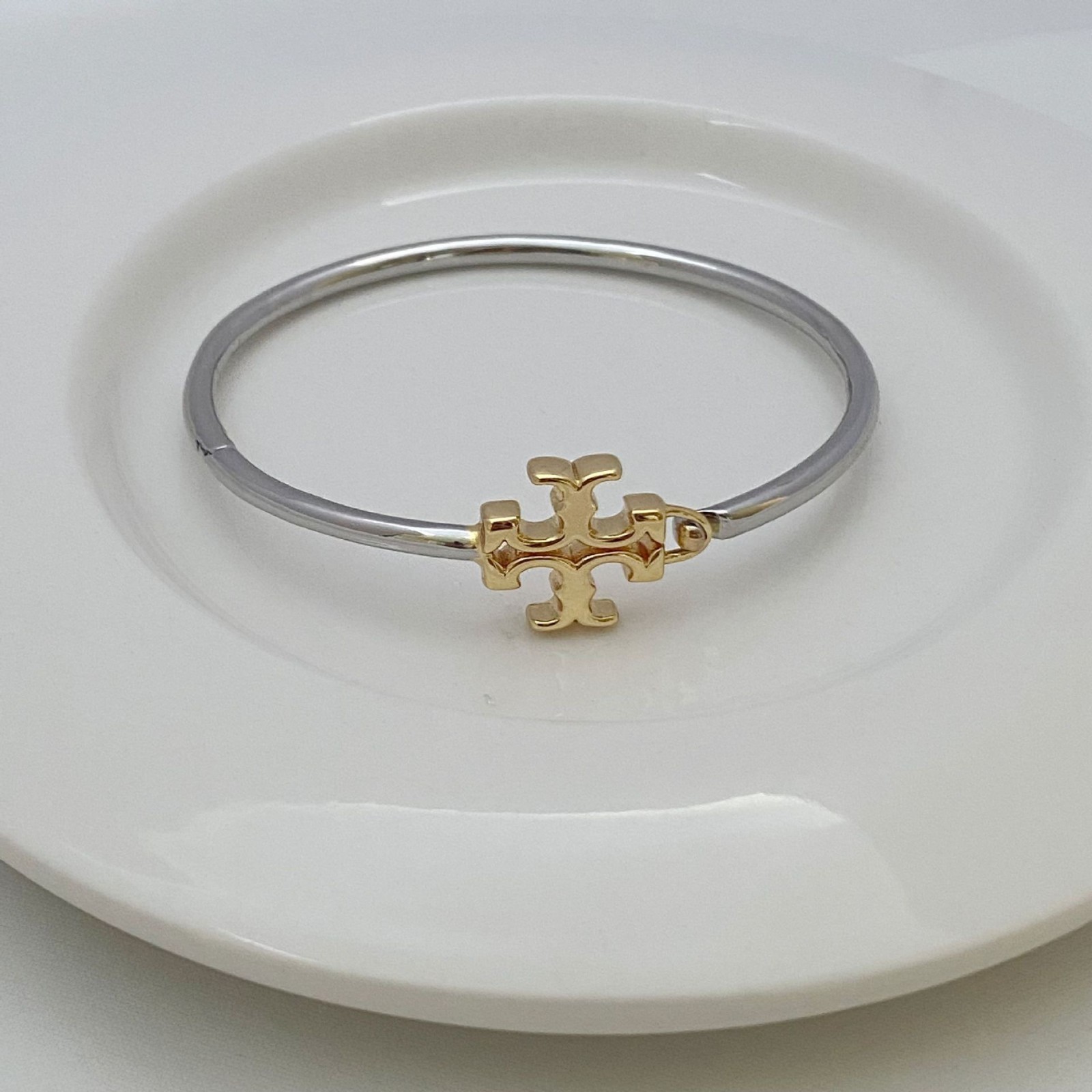 New Burch Eleanor Hinged Cuff Bracelet Silver& Gold Size:6.1*6.9*6.1cm