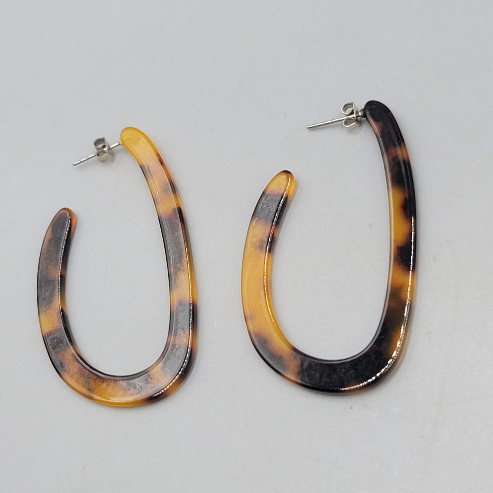 Acrylic Faux Tortoise Shell Hoops Pierced Earrings Oval Long 2 1/8 in