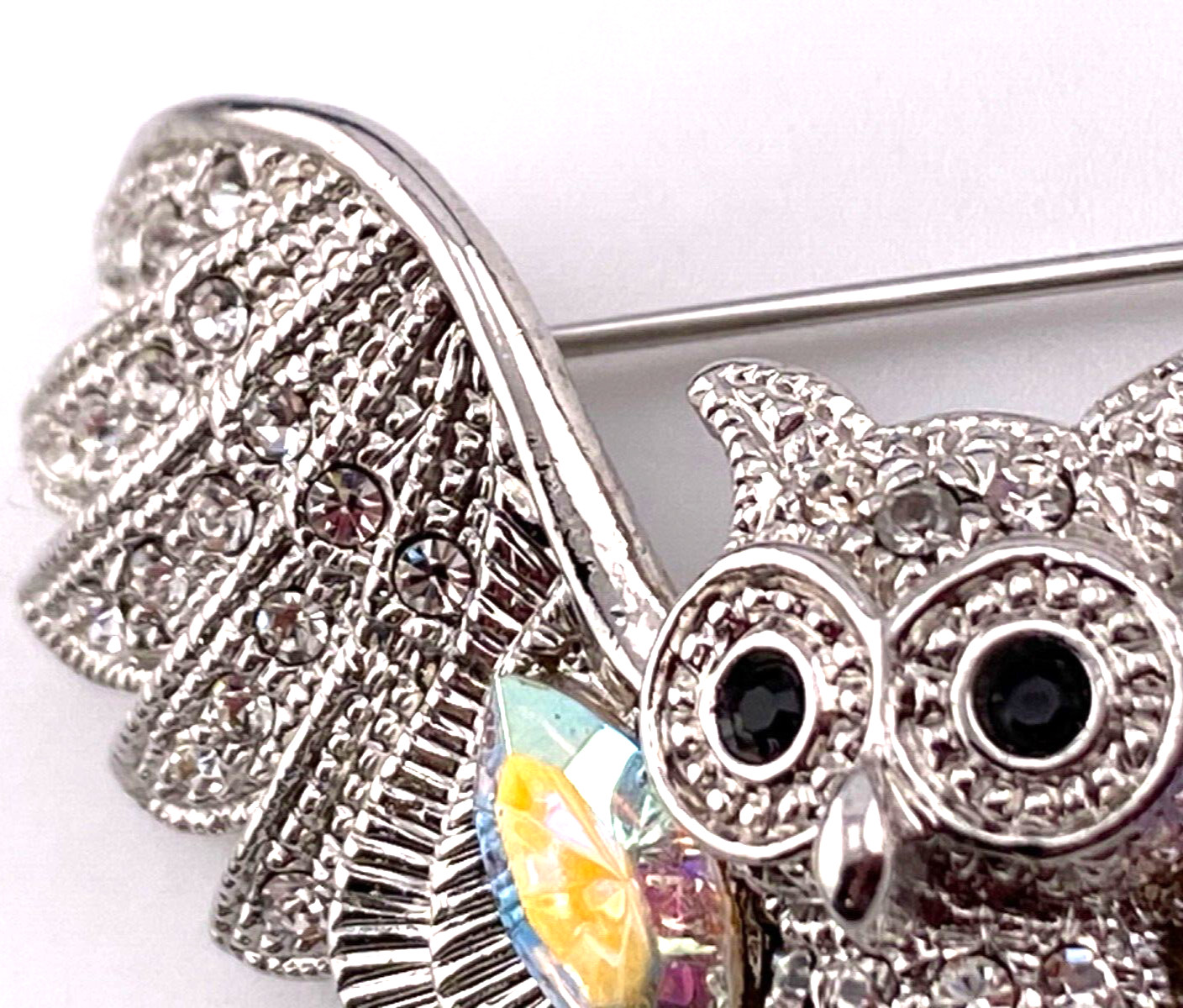 Spectacular Rhinestone 2” Sparkling Owl Brooch Pin 004-172