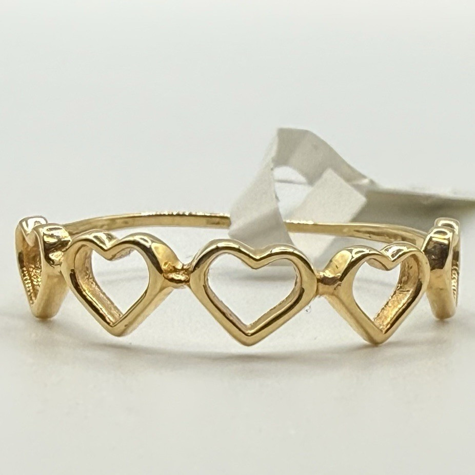 18k Yellow Gold Heart Band Ring Love Theme No Stone Size 8.5