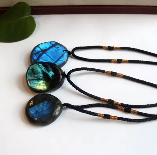 Labradorite Blue Moonstone Necklace Pendant Natural Healing Amulet Protection