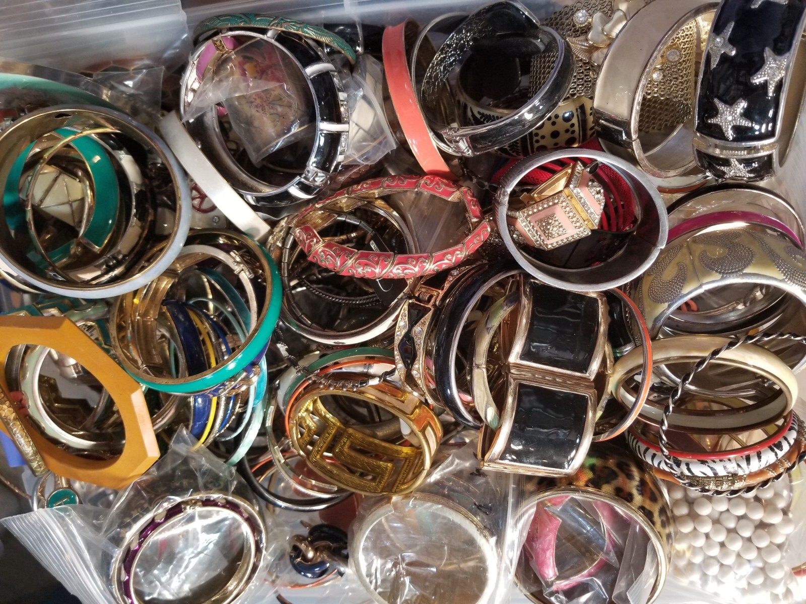 Lot Random Mix Bracelets rhinestone cuff stretch enamel Wrap Bead Gold silver Pl