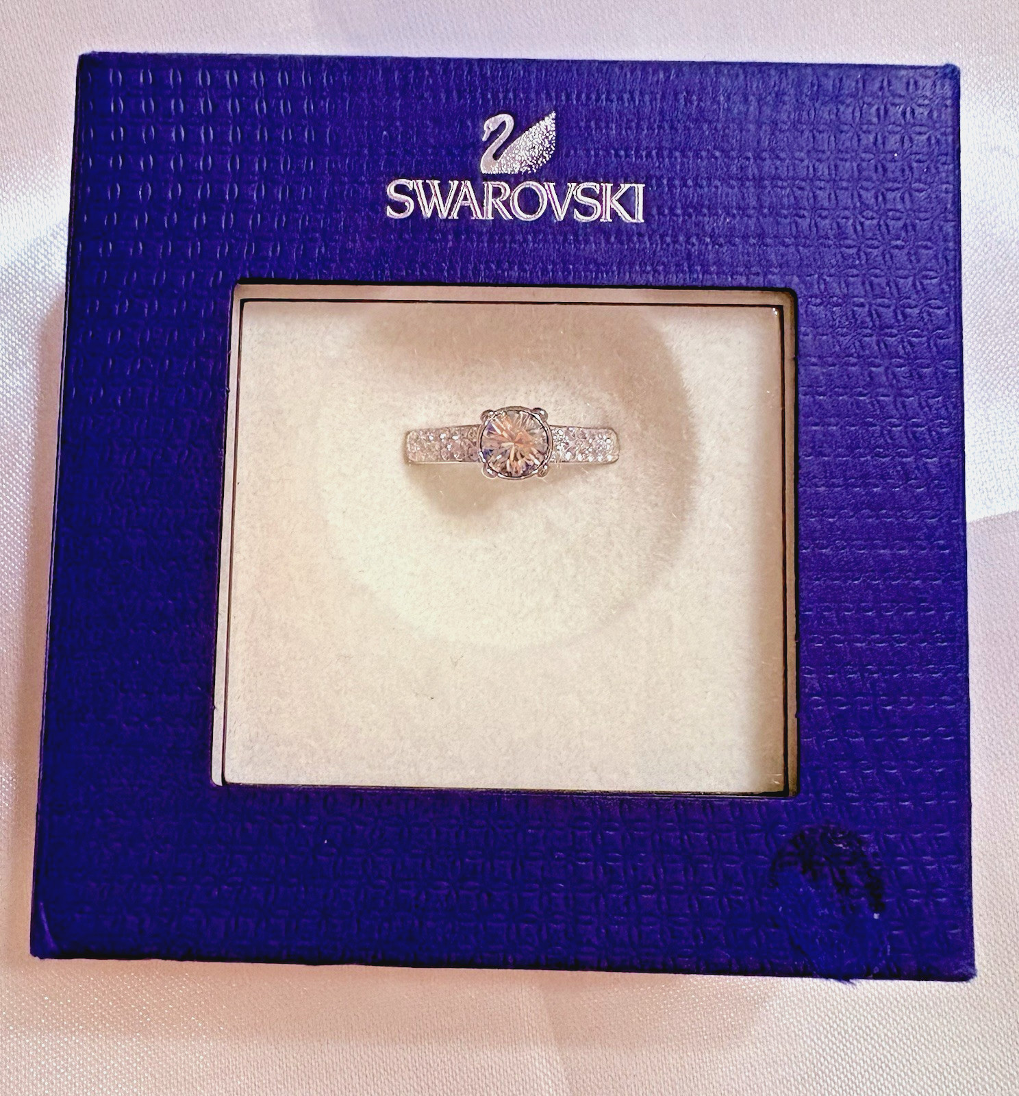 Swarovski Crystal Dazzle Ring size 8 Style# 991995, Brand New In Box