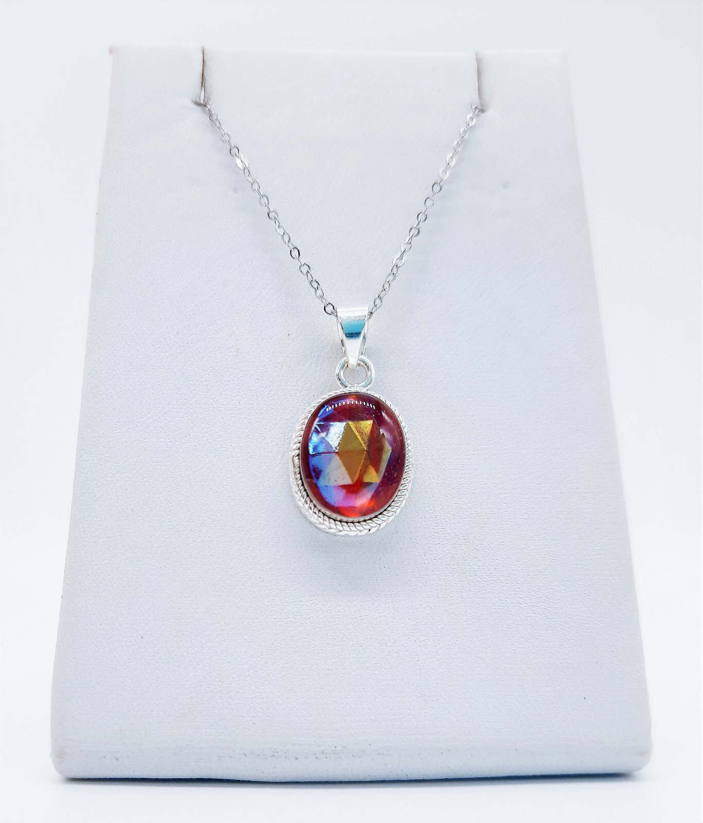 925 Sterling Silver Vintage Ruby Red Aurora Borealis Glass Cabochon Necklace