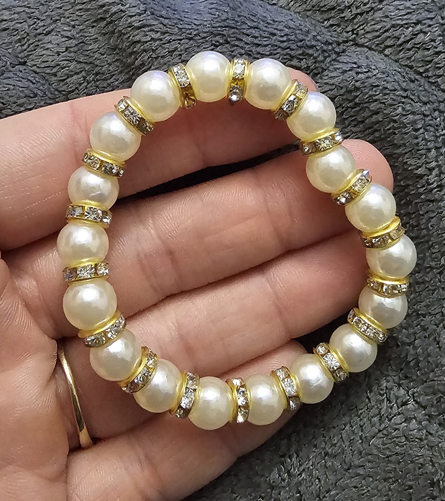 Pearl & Gold Rhinestone Stretch Bracelet Chunky Cream Pearls & Crystal Rondelles