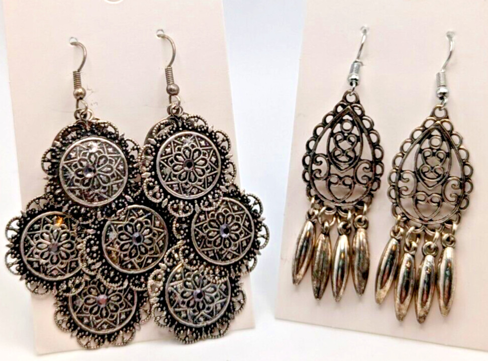 2 Pair Boho Filagree Styke Earrings Silver Tone Dangle Light Weight 2″ Long