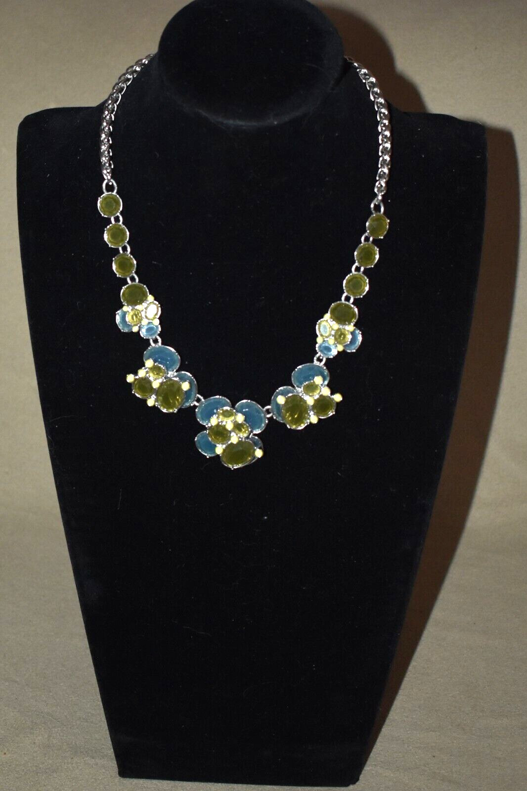 TALBOTS Cluster Floral Silver Tone Chain Statement Necklace Blue & Green 19″ B1
