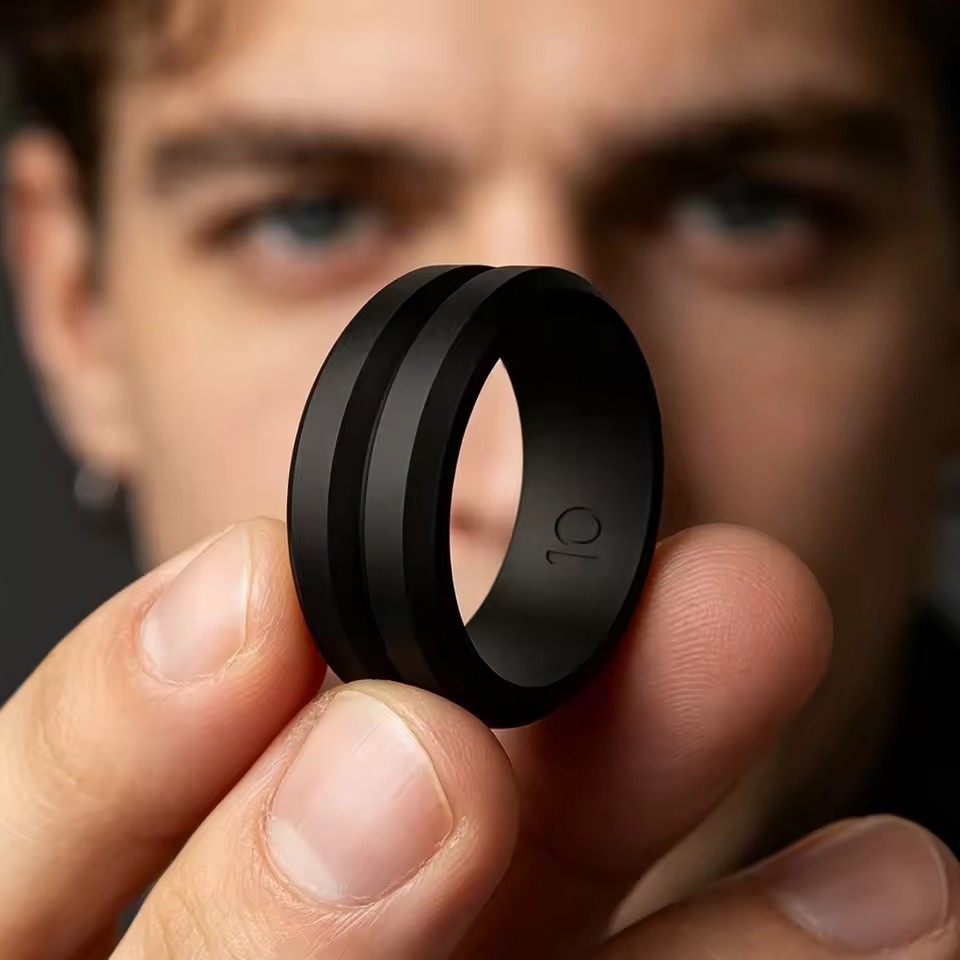 Men’s Silicone Wedding Band Ring Guys Black Rubber Flexible Gym Exercise Travel