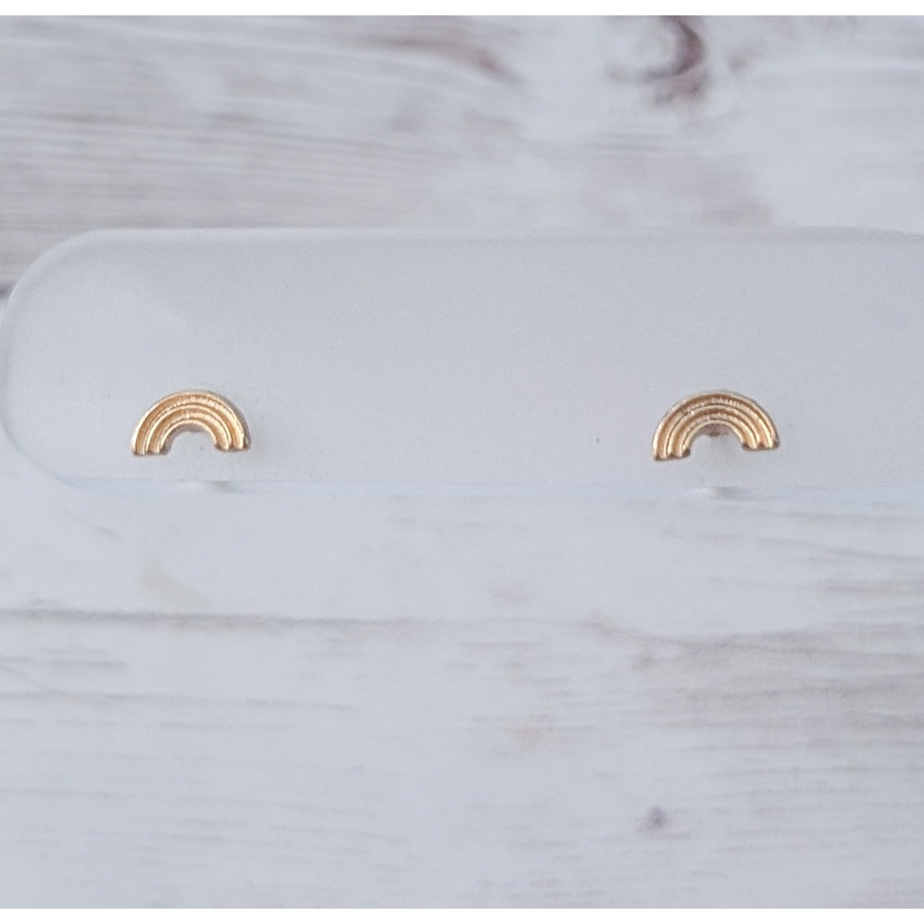Stud Earrings – Gold Tone Arch Shape – Dainty – Fair Condition