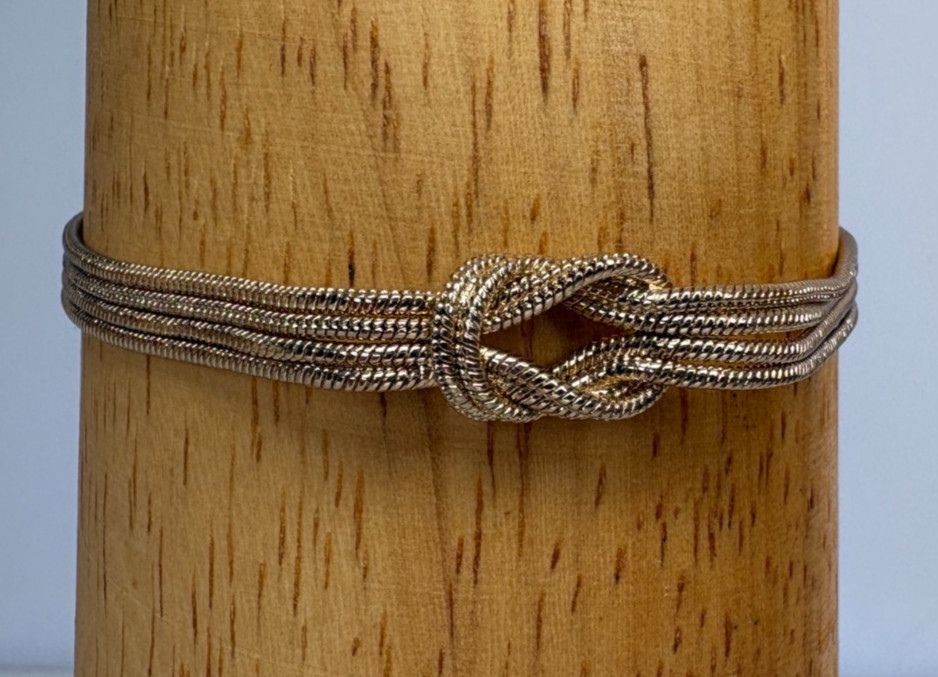 Banana Republic Goldtone Multi Four Strand Infinity Bracelet NWT