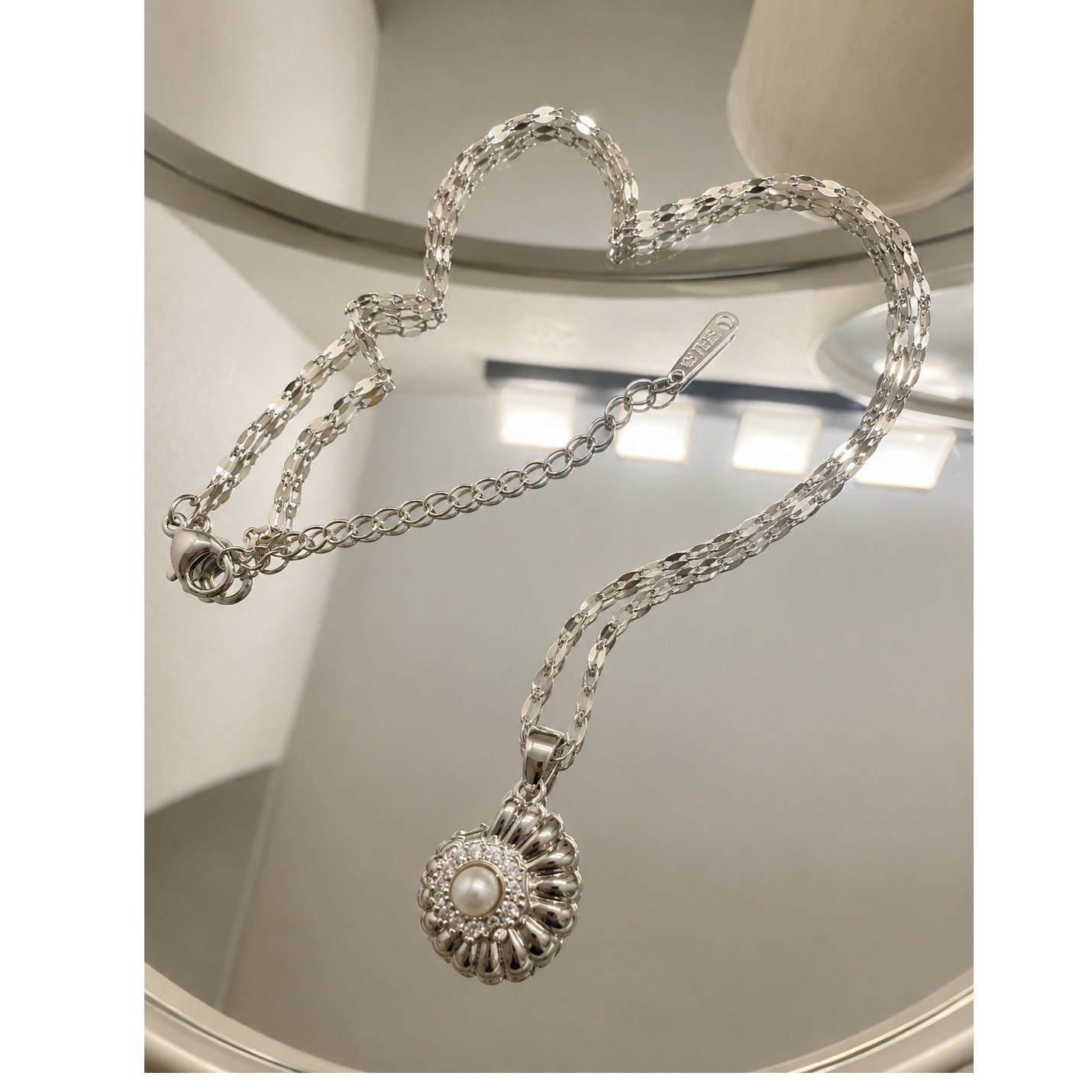 Stainless Steel Silver Flower Pendant Necklace White Pearl Crystal