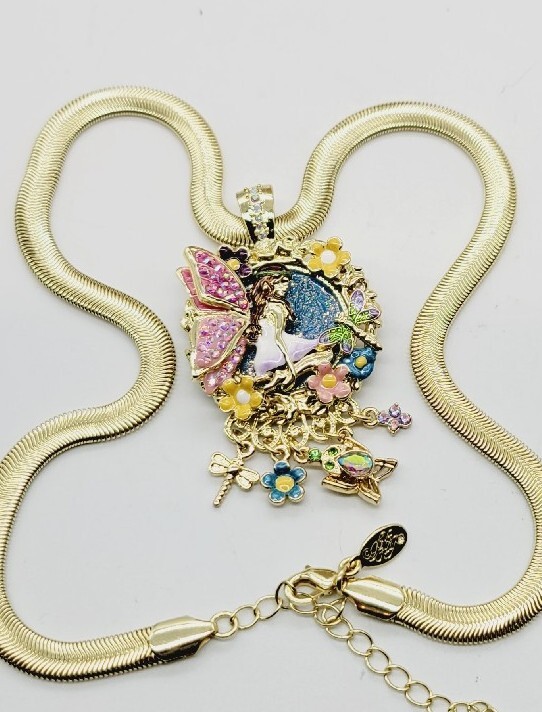 Kirks Folly Fairy Wishing Pool Foldover Magnetic Pendant Gold tone Necklace