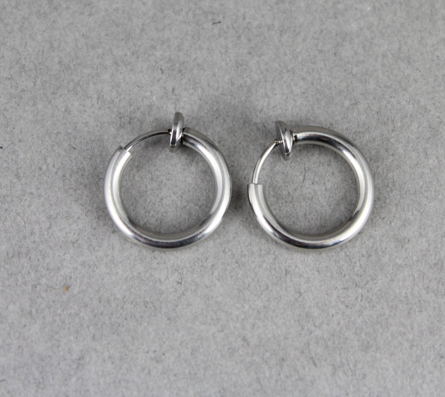 Silver hoops Clip On Clips earrings hoop spring hinge clasp 1/2″ wide 13mm