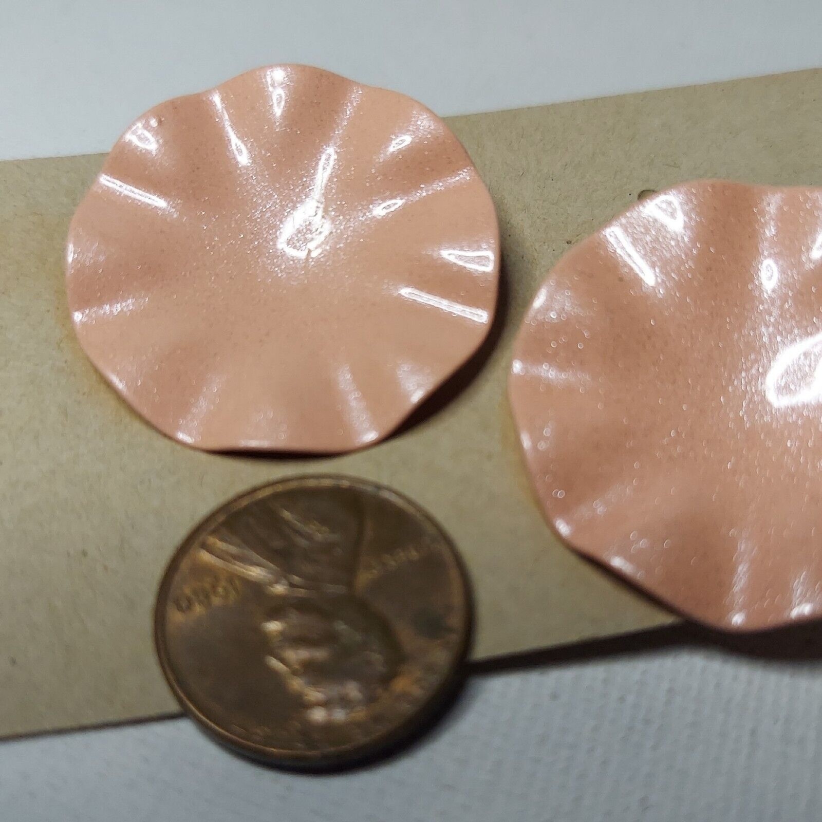 Earrings Enamel Metal Flower type shape Pink/Salmon 1 1/4″