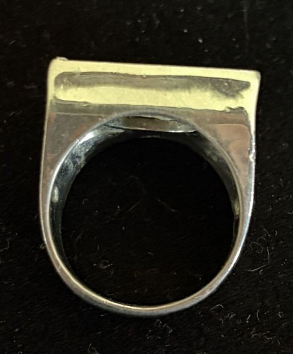 Chunky Dollar Sign Ring with Rhinestones on Silvertone Band -Size 8.75. Gift Box