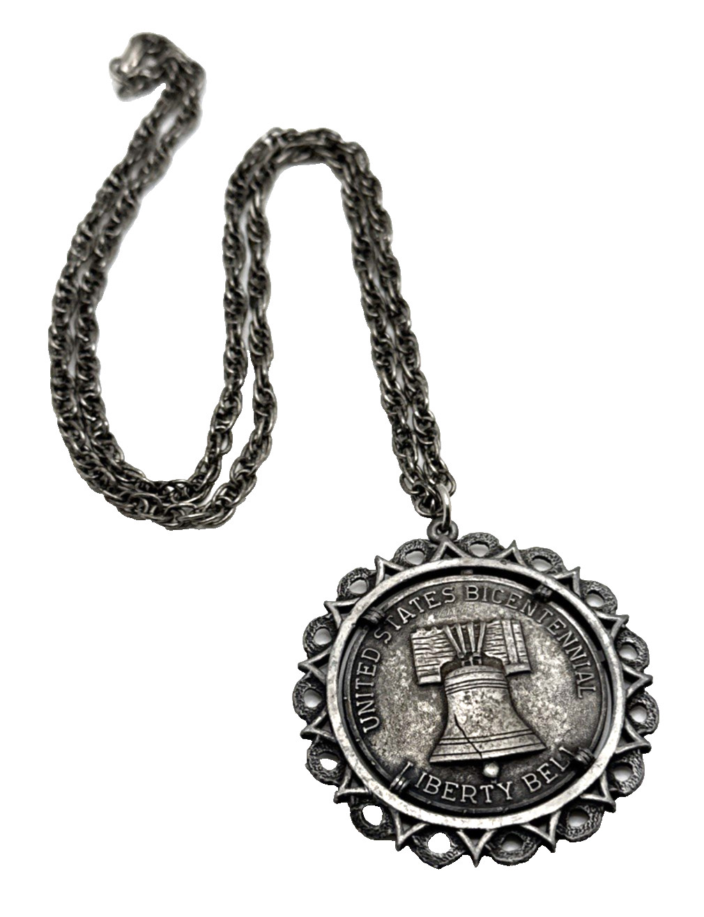 Vintage 1976 Bicentennial Coin Commemorative Pendant Necklace Spirit of ’76 24″