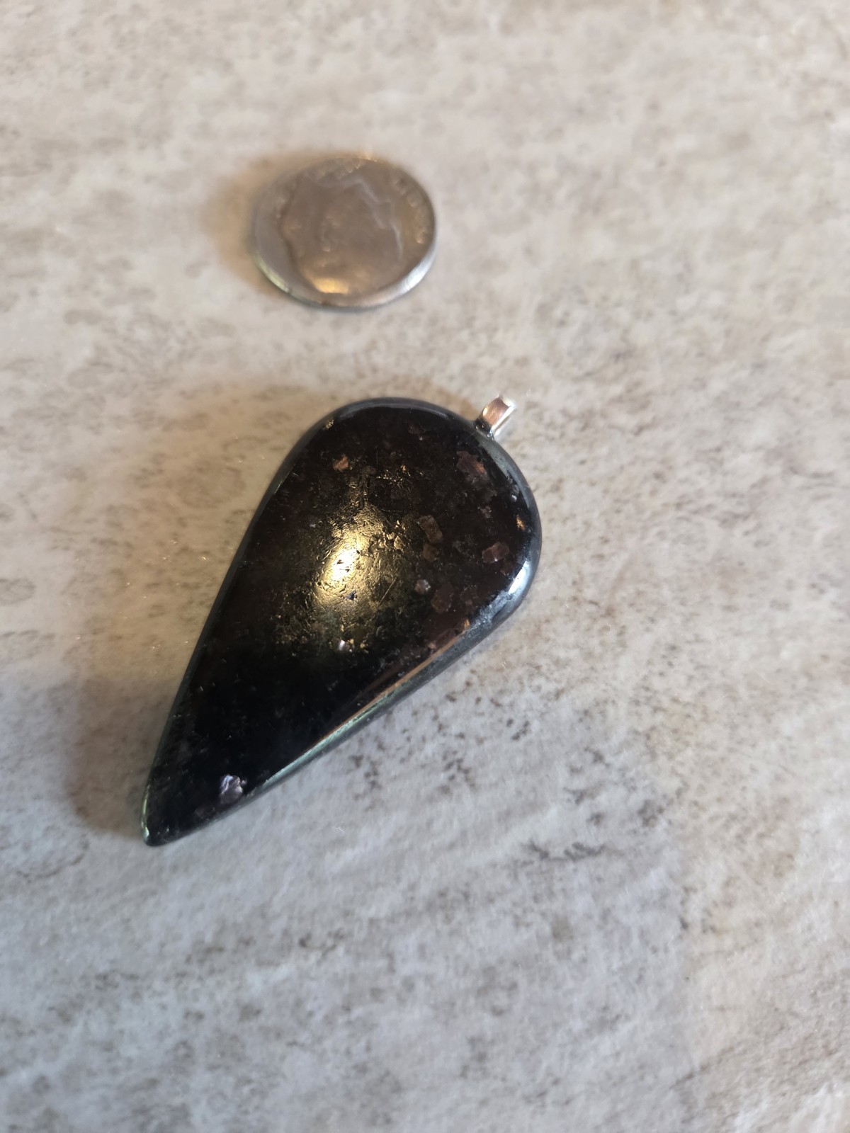 NUUMMITE Pendant P32