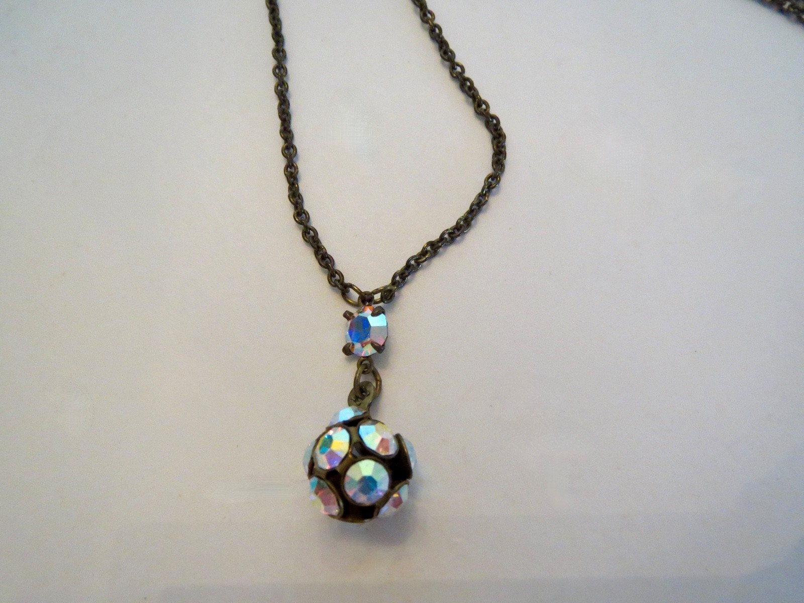 Vintage MICHAEL NEGRIN Swarovski Crystal Brass 18″ Ball Sphere 1″ Drop NECKLACE