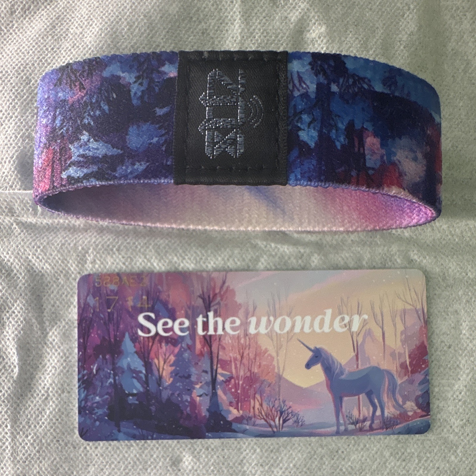 ZOX Multicolor Fabric Wristband “See the Wonder”