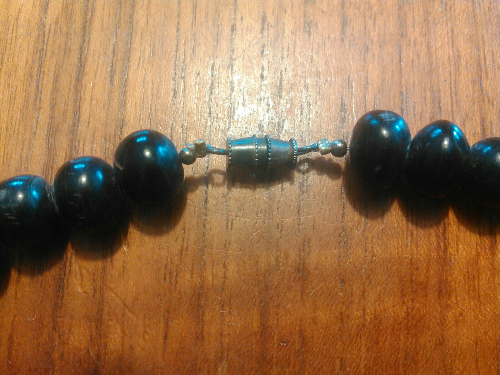 19″ Reflective Triangle and Bead Necklace
