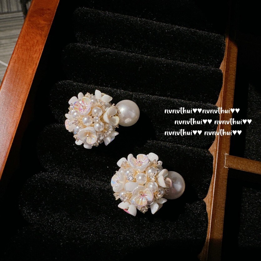 Sotheby’s Cream Egg Flower Gemstone Vintage Gold Cream Rose Zircon Earrings