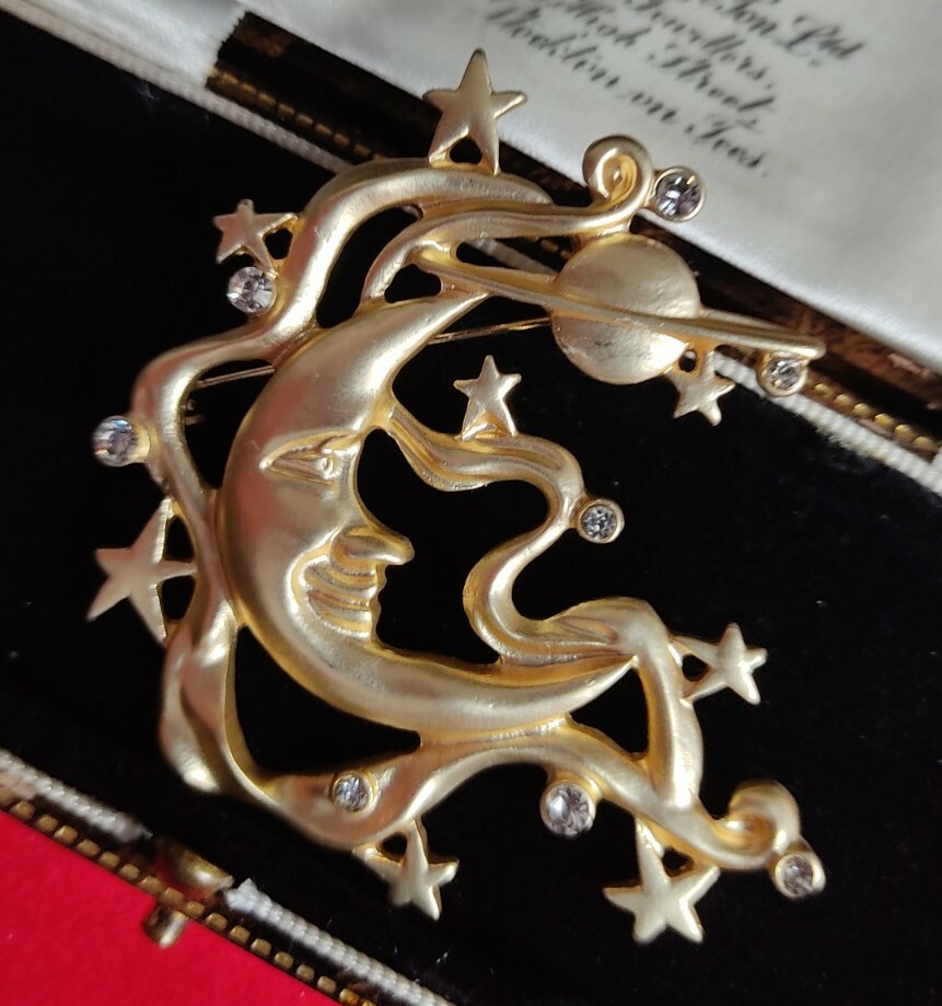 Vintage Art Nouveau Style Man in the Moon Stars Brooch Pin – UK Seller