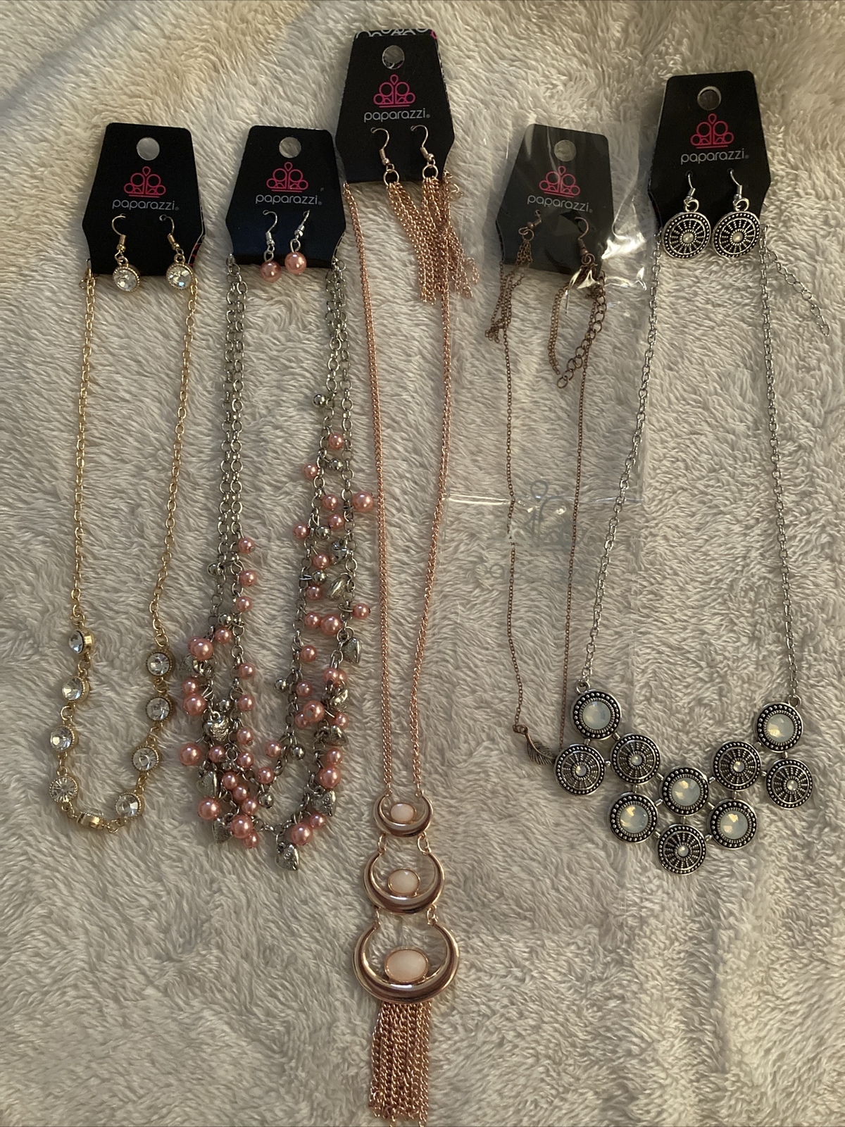 Paparazzi Jewelry Lot of 5 Medium Length Necklaces