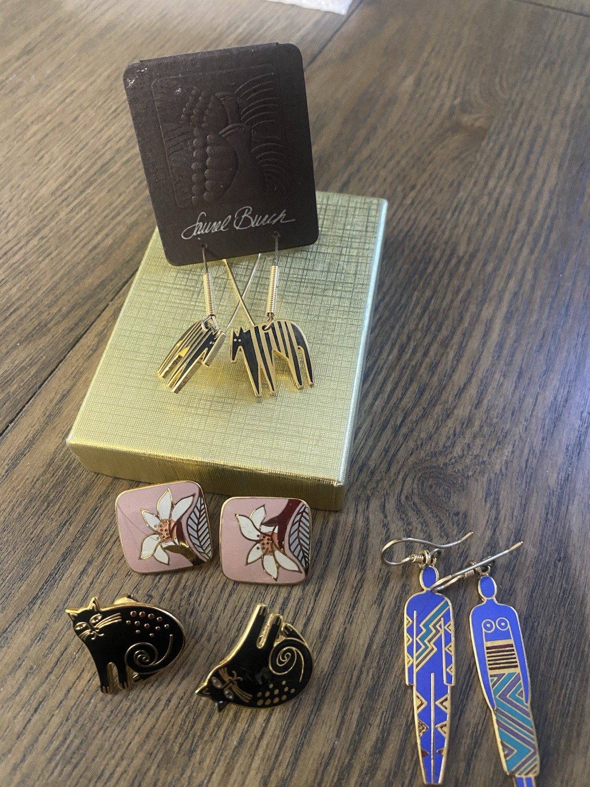 Earrings Lot Laurel Burch Man Woman Lilly Keshire Clip Pierced Vintage